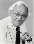 Profile Picture of Barnard Hughes - Wikipediaon Wikipedia