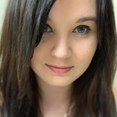 Profile Picture of Elizabeth Carlton (@WriterElli) on Twitter
