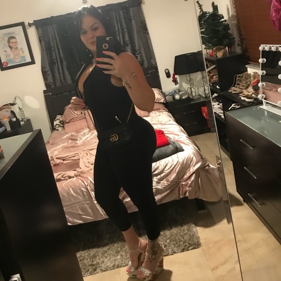 Profile Picture of Yaisely Perez (@lachulibella) on Poshmark