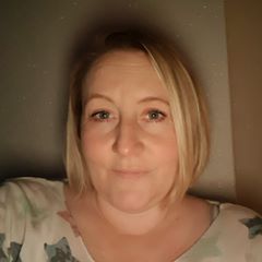 Profile Picture of Nadine Plum (@plummin) on Tiktok