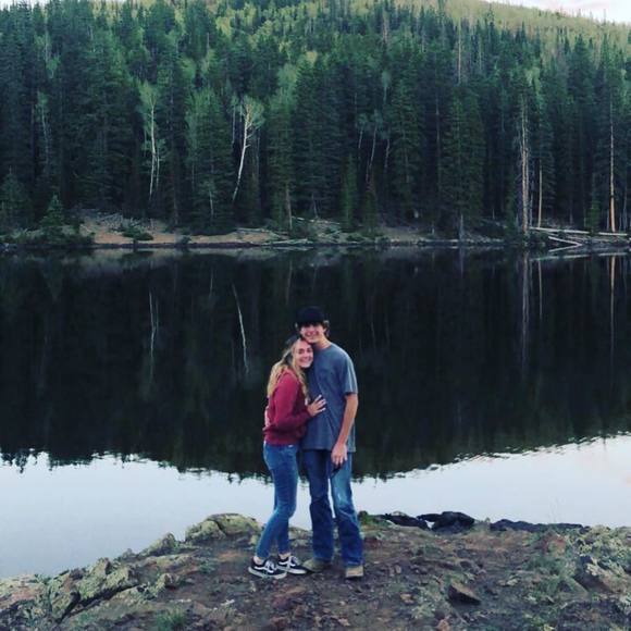 Profile Picture of Kalin Vandrimmelen (@kalinvan) on Poshmark