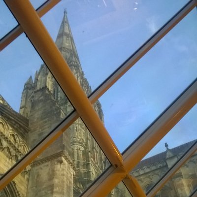 Profile Picture of Tim Forrest (@timforrestlh) on Twitter