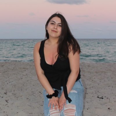 Profile Picture of Paulette Sanchez O (@Paulettesoviedo) on Twitter