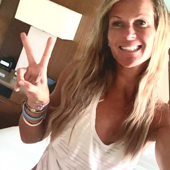 Profile Picture of Christa Selby (@its__christa) on Poshmark