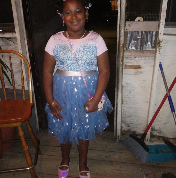 Profile Picture of Nickey Hudson (@eugeniahudson41) on Poshmark