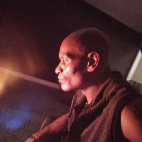 Profile Picture of Landoleon Wilson (@landoleon7777) on Poshmark