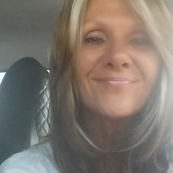 Profile Picture of Michele Dooner (@micheledooner) on Poshmark