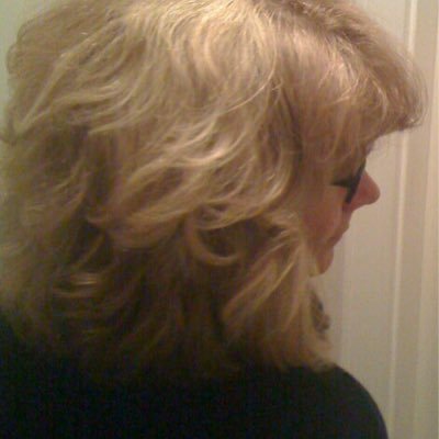 Profile Picture of Carole Ball (@caroleaball) on Twitter