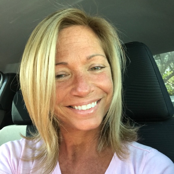 Profile Picture of Jessica Scala (@jmayscala) on Poshmark