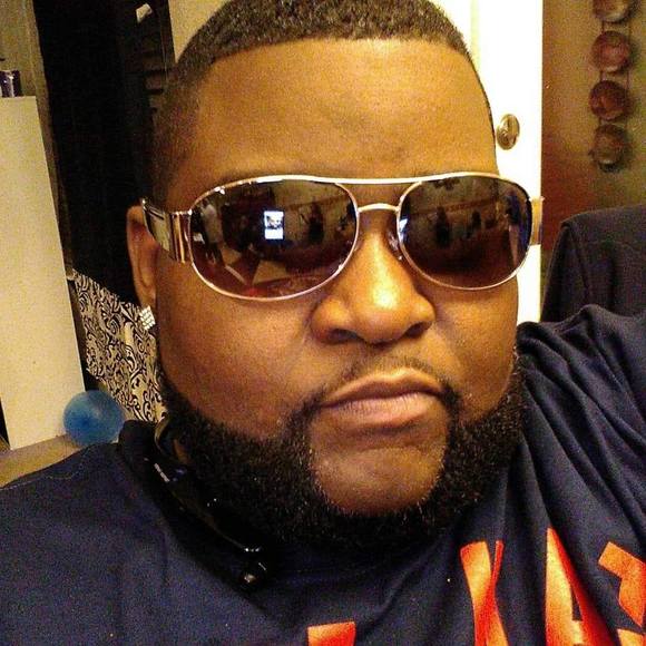 Profile Picture of Rafael Daniels (@bigboii817) on Poshmark