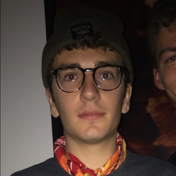 Profile Picture of Bryan Keller (@bkells19) on Poshmark