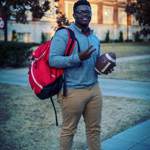 Profile Picture of Stephen Laub (@stephenjames7_) on Poshmark