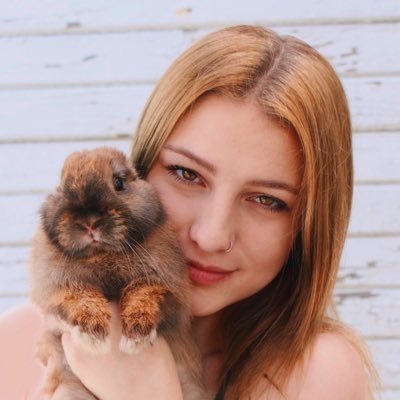 Profile Picture of Eva Petersen (@EvaPete66753370) on Twitter