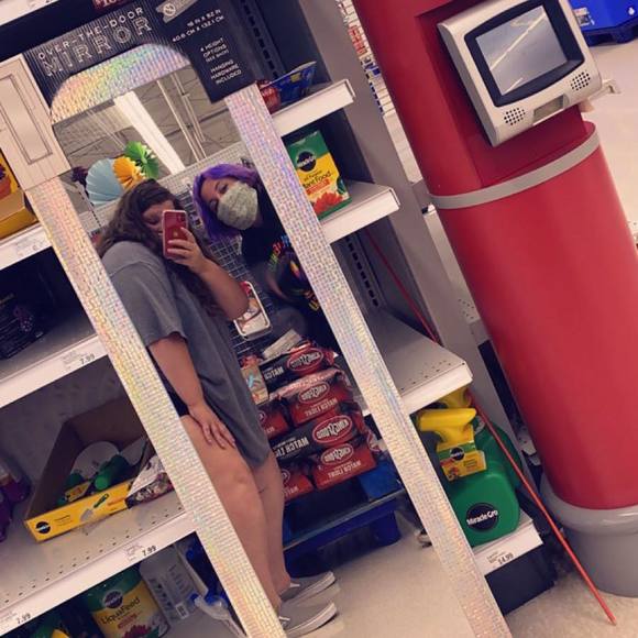 Profile Picture of Cheyenne Calhoun (@c_calhoun) on Poshmark