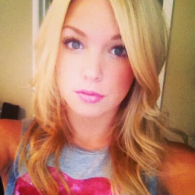 Profile Picture of Rocky's Alexa.  ❤ (@Alexa_Dowd_RP) on Twitter