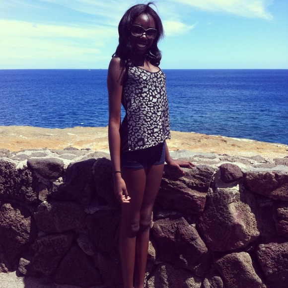 Profile Picture of Yene Ouattara (@yene07) on Poshmark