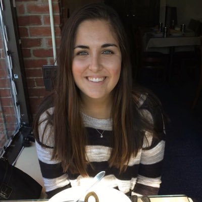 Profile Picture of Emily Spinelli (@EmDogMILionaire) on Twitter