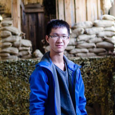 Profile Picture of Daryl Wong (@azur3guard) on Twitter