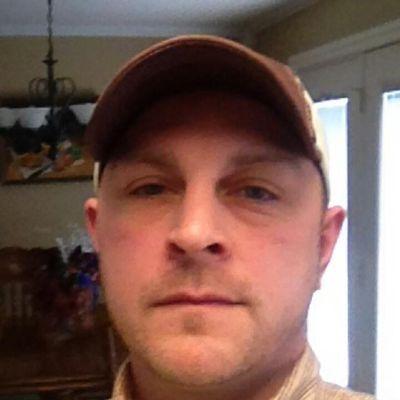 Profile Picture of Michael Huskey (@huskey_michael) on Twitter