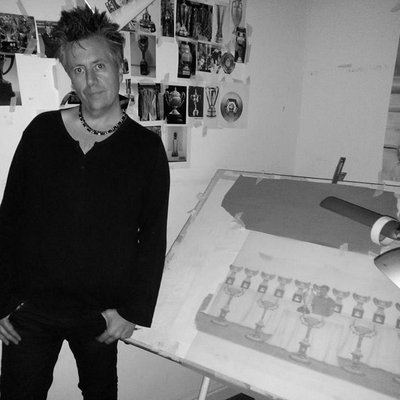 Profile Picture of Chris Burns (@@CBPencilArtist) on Twitter