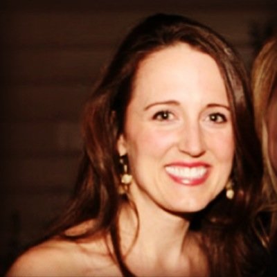 Profile Picture of Laura Warrick (@LauraWarrick) on Twitter