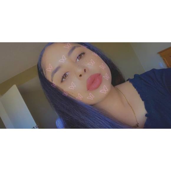 Profile Picture of Luzelena Alejandrez (@alejandrez54922) on Poshmark
