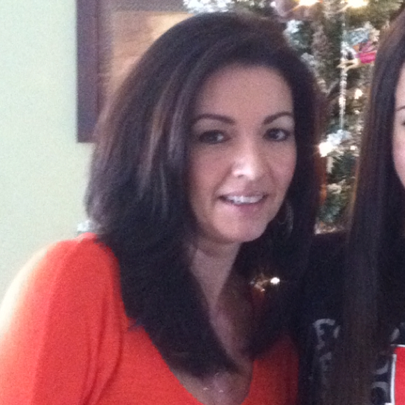 Profile Picture of Michelle Curcio (@miasmom) on Poshmark