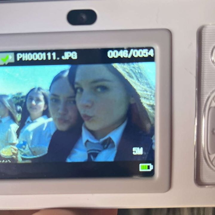 Profile Picture of 𝐂𝐀𝐑𝐋𝐀 (@.carlapainter) on Tiktok