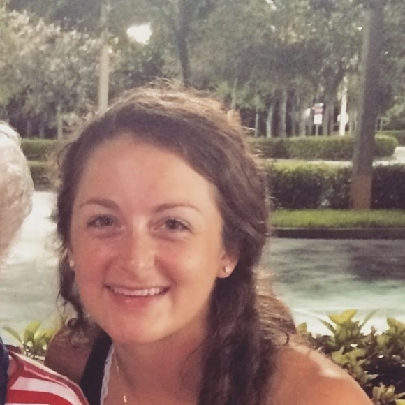 Profile Picture of Alex Hyman (@aphyman) on Poshmark