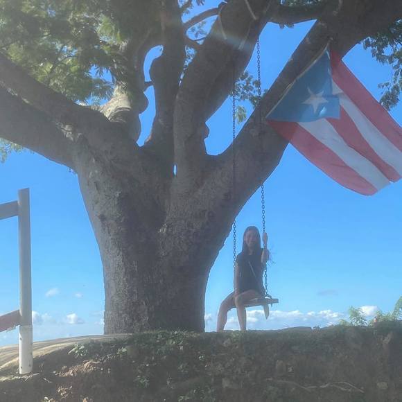 Profile Picture of Yeidi Rivera (@zoethrivera88) on Poshmark