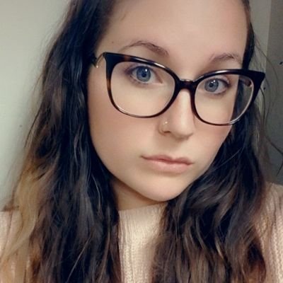 Profile Picture of Elizabeth Kelleher (@libbylou071210) on Twitter