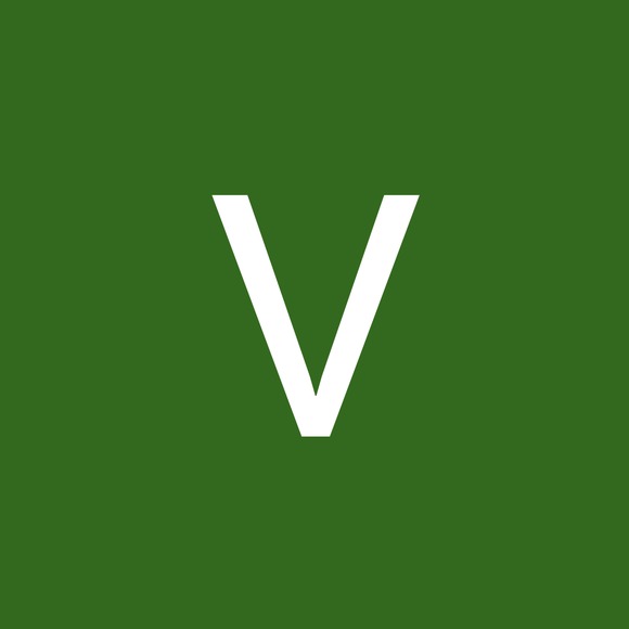 Profile Picture of Victoria Taboada (@v_taboada) on Poshmark