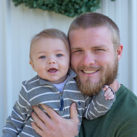 Profile Picture of Robert Browder (@rbrowder1990) on Poshmark