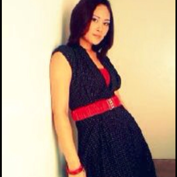 Profile Picture of Heather Vanderwende (@mrsvanderwende) on Poshmark