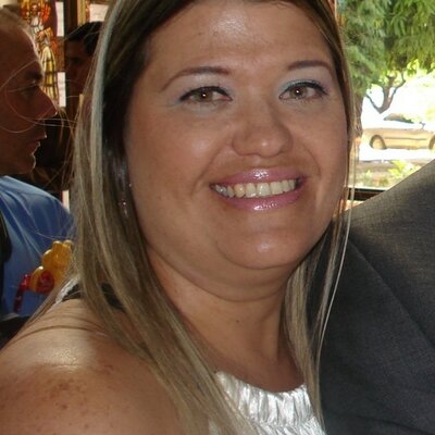 Profile Picture of Elizabeth  Nardi (@elinardi20) on Twitter