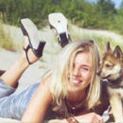Profile Picture of Vilma Simcheck (@Vilma25990) on Twitter