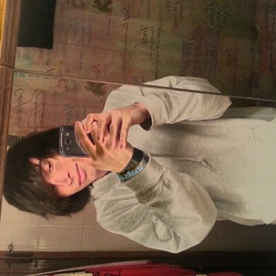 Profile Picture of Joshua Malek (@chuttiebootie) on Twitter