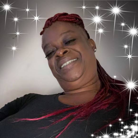 Profile Picture of Debora Wright (@debora_wright) on Poshmark