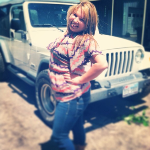 Profile Picture of Sethandnatalie Hinesly (@mrshinesly) on Poshmark