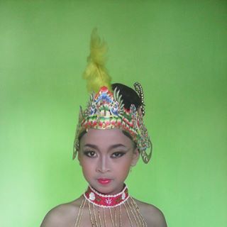 Profile Picture of Rintan Erlyn (@Rintan-Erlyn) on Facebook