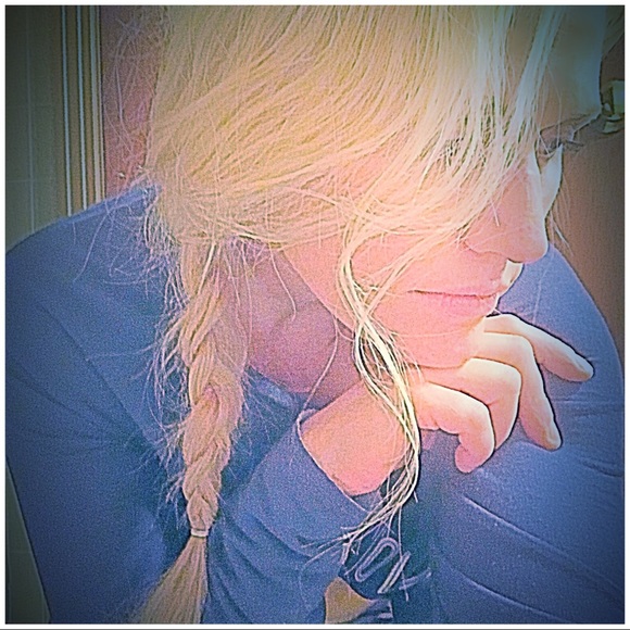 Profile Picture of Candice Mcclain (@candice_mcclain) on Poshmark