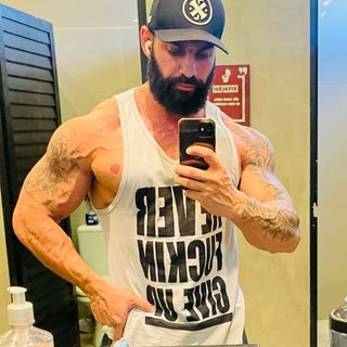 Profile Picture of Richard Montes (@montesrichard) on Instagram