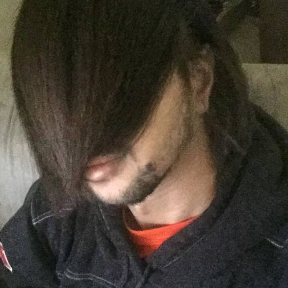 Profile Picture of Zachary Jansen (@zachary1257) on Poshmark