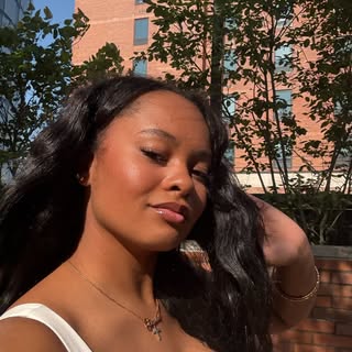 Profile Picture of Simone (@simonetate) on Instagram