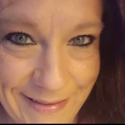 Profile Picture of Rachel Burks (@RachelB88563335) on Twitter