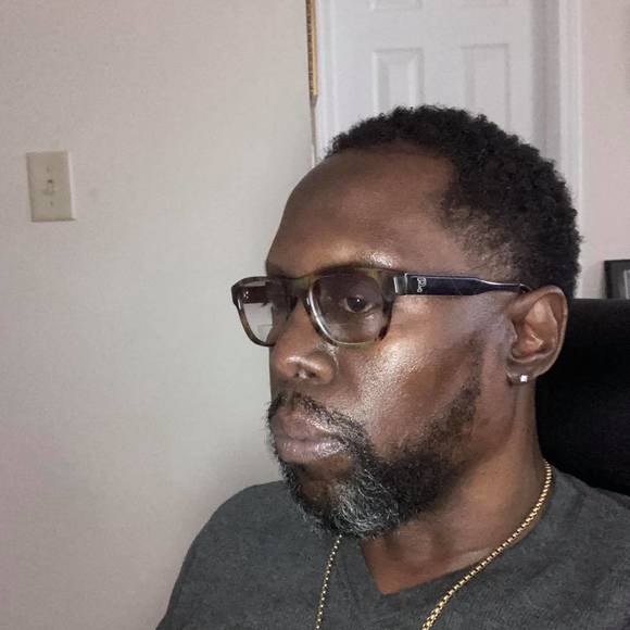 Profile Picture of Ramon Blevins (@blevins7) on Poshmark