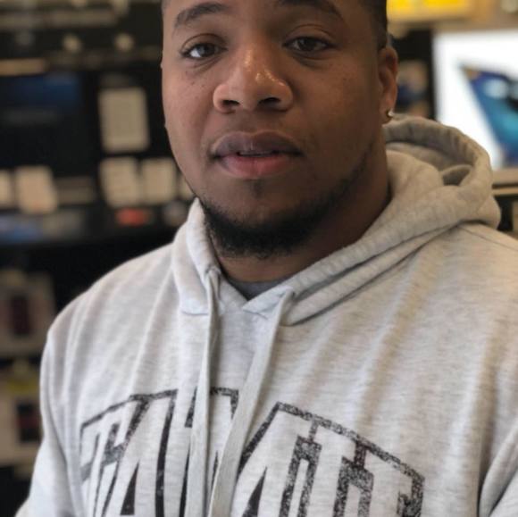 Profile Picture of Gregory Harvard (@callaway88) on Poshmark