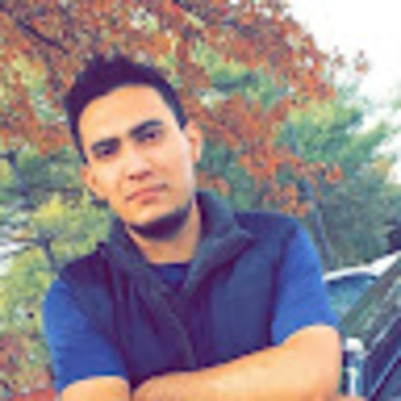 Profile Picture of Nestor Castro (@nestorcastro165) on Poshmark