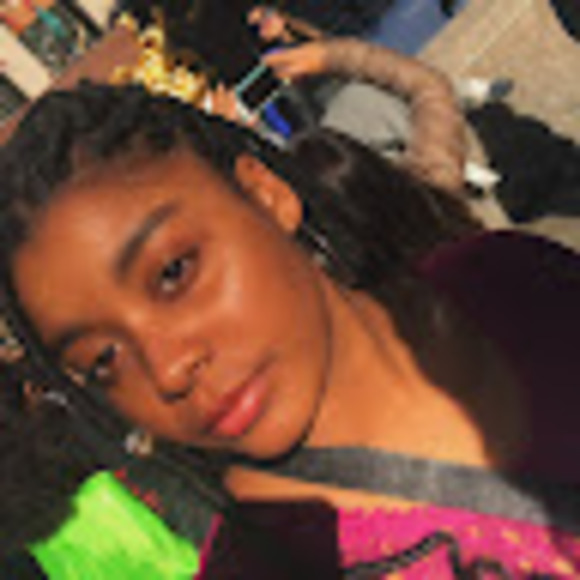 Natalia Parker - Poshmark Profile Picture of Natalia Parker (@nataliaparker03) on Poshmark