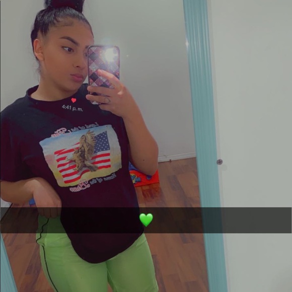 Profile Picture of Magaly Trigueros (@enana19506) on Poshmark
